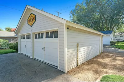 333 W 2nd Street, Waconia, MN 55387 - Photo 57