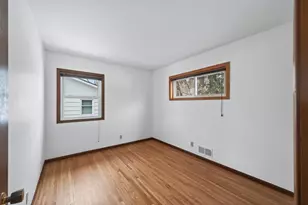 3540 McKnight Rd N, White Bear Lake, MN 55110 - Photo 25