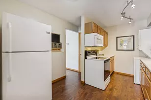 2425 Unity Ave N, Golden Valley, MN 55422 - Photo 11