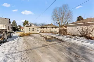 1842 Arlington Ave E, Saint Paul, MN 55119 - Photo 25