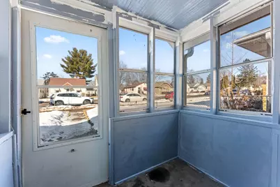 1842 Arlington Avenue E, Saint Paul, MN 55119 - Photo 3