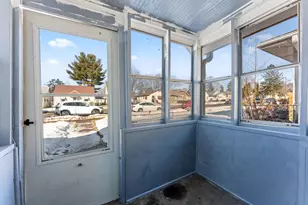 1842 Arlington Ave E, Saint Paul, MN 55119 - Photo 3