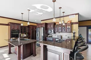 1605 26th St SE, Saint Cloud, MN 56304 - Photo 3