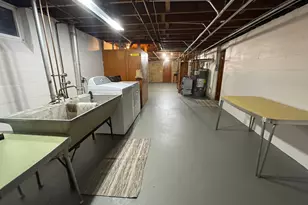 424 Hamline Ave S, Saint Paul, MN 55105 - Photo 35