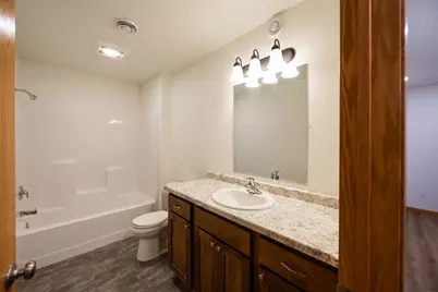 321 W Garfield Avenue, Mahnomen, MN 56557 - Photo 5