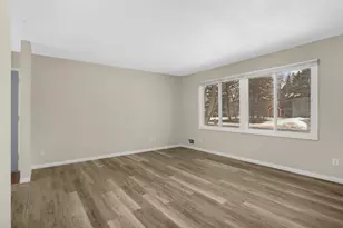 3958 Riverton Ave, Eagan, MN 55122 - Photo 3