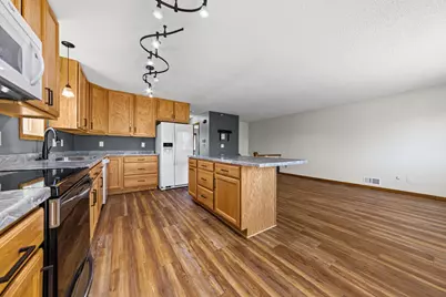 15635 Hallmark Path, Apple Valley, MN 55124 - Photo 11