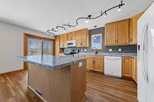 15635 Hallmark Path, Apple Valley, MN 55124 - Photo 15