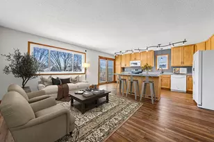 15635 Hallmark Path, Apple Valley, MN 55124 - Photo 7