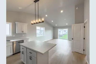 6276 85 Avenue S, Horace, ND 58047 - Photo 9