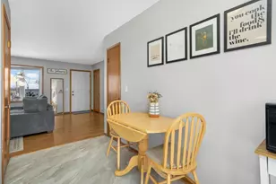 4957 Virginia Ave N, New Hope, MN 55428 - Photo 7