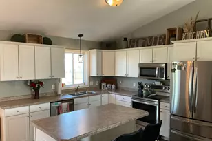 1218 8th Ave NW, Perham, MN 56573 - Photo 3