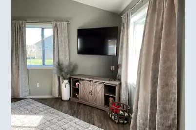 1218 8th Avenue NW, Perham, MN 56573 - Photo 9