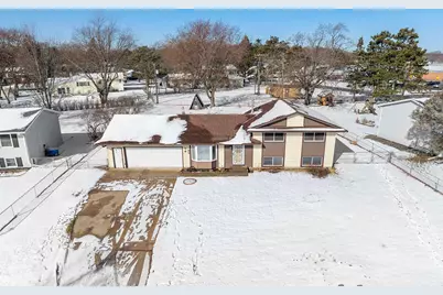 10572 Crooked Lake Boulevard NW, Coon Rapids, MN 55433 - Photo 13