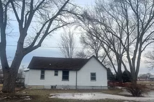 200 5th St, Walnut Grove, MN 56180 - Photo 3