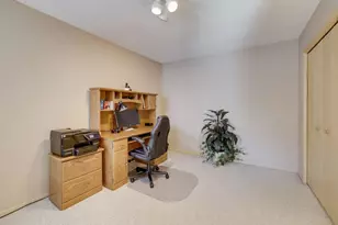 5670 Heather Ridge Dr, Shoreview, MN 55126 - Photo 15