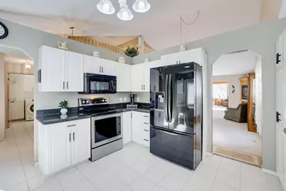 5670 Heather Ridge Drive, Shoreview, MN 55126 - Photo 9