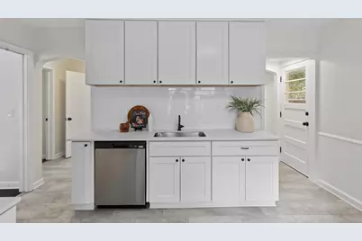 1290 Livingston Avenue, West Saint Paul, MN 55118 - Photo 11