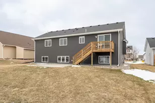 1070 Cubasue Ave., Shakopee, MN 55379 - Photo 39