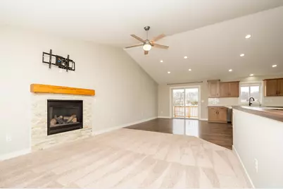 1070 Cubasue Avenue, Shakopee, MN 55379 - Photo 9