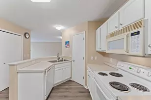 15816 Fleet Trail, Apple Valley, MN 55124 - Photo 9