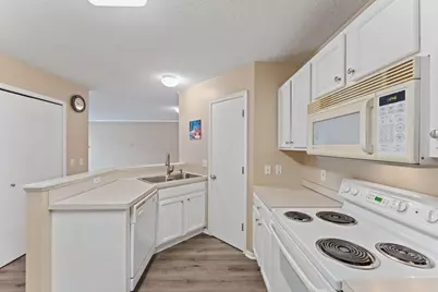 15816 Fleet Trail #237, Apple Valley, MN 55124 - Photo 13