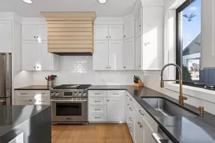 11425 Wildflower Dr N, Lake Elmo, MN 55042 - Photo 17