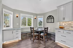 709 Laura Ct, Chaska, MN 55318 - Photo 7