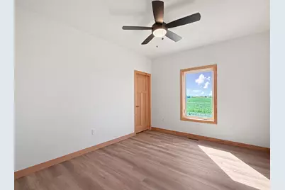 1100 Slate Street, Marshall, MN 56258 - Photo 17