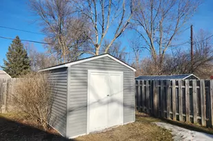 1814 Brookside Cir, Albert Lea, MN 56007 - Photo 7