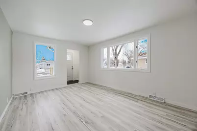 1830 4th Street N, Fargo, ND 58102 - Photo 7