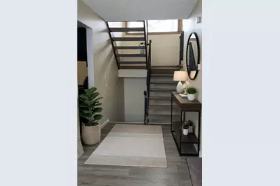 365 E 43rd Street, Minneapolis, MN 55409 - Photo 5