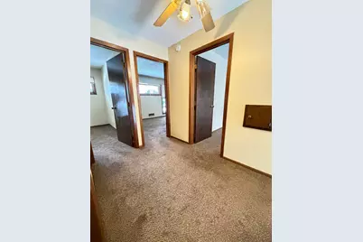 365 E 43rd Street, Minneapolis, MN 55409 - Photo 37