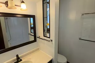 365 E 43rd St, Minneapolis, MN 55409 - Photo 25