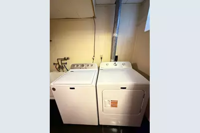 365 E 43rd Street, Minneapolis, MN 55409 - Photo 25