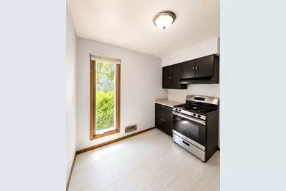 365 E 43rd Street, Minneapolis, MN 55409 - Photo 17