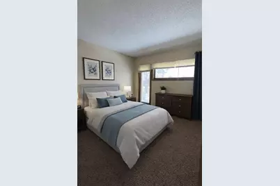 365 E 43rd Street, Minneapolis, MN 55409 - Photo 5