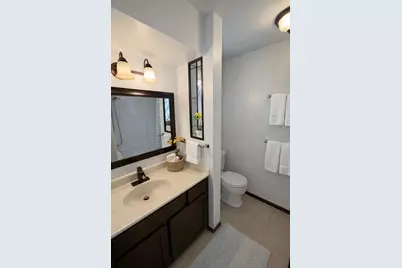 365 E 43rd Street, Minneapolis, MN 55409 - Photo 19