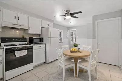 5216 Bryant Avenue N, Minneapolis, MN 55430 - Photo 7