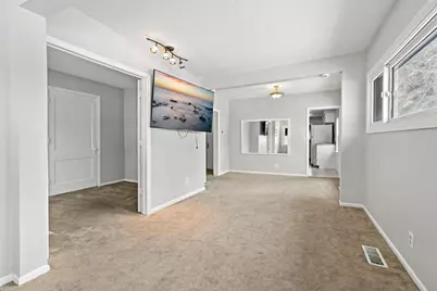 5216 Bryant Avenue N, Minneapolis, MN 55430 - Photo 9