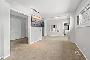 5216 Bryant Ave N, Minneapolis, MN 55430 - Photo 9