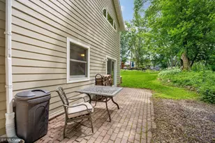 138 Dahlia St, Mahtomedi, MN 55115 - Photo 37