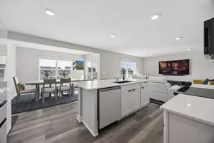 2004 Clearwater Ter, Shakopee, MN 55379 - Photo 3