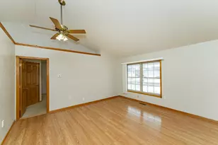 1350 Cottage Ln SE, Owatonna, MN 55060 - Photo 5