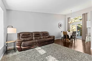 2918 Village Green Dr, Moorhead, MN 56560 - Photo 11