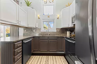 2918 Village Green Drive, Moorhead, MN 56560 - Photo 13