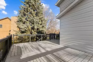 2918 Village Green Dr, Moorhead, MN 56560 - Photo 37