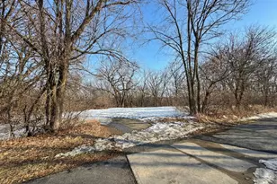 1407 Mineral Springs Pkwy NE, Owatonna, MN 55060 - Photo 1