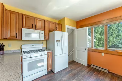 3693 Laverne Avenue N, Lake Elmo, MN 55042 - Photo 9