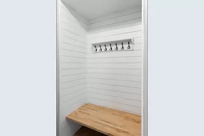 6909 Unity Avenue N, Brooklyn Center, MN 55429 - Photo 3